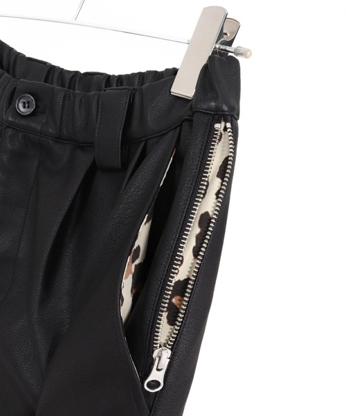 GLIMCLAP（グリムクラップ）の「mp15196-Synthetic Leather Baggy Trousers 合成皮革ワイドバギーパンツ(211-007-gla-cg)（その他パンツ・メンズ・ブラック・L/M/S）」の16枚目の写真