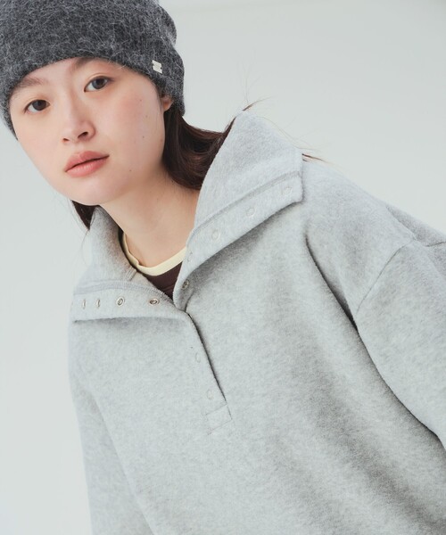 BEAMS HEART（ビームスハート）の「ハーフスナップ スウェット ワンピース（ワンピース・レディース・グレー/オフホワイト/チャコールグレー・FREE）」の11枚目の写真