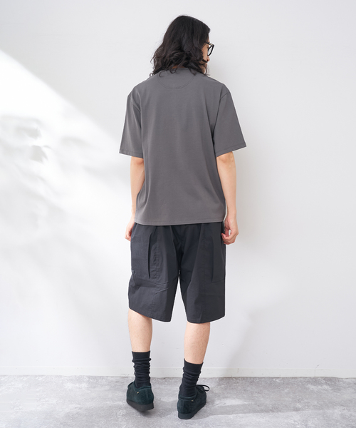 B.C STOCK(ベーセーストック)の「フレンチヘンリーネックTシャツ(Tシャツ/カットソー・メンズ・グレー/ホワイト/チャコールグレー・MEDIUM/LARGE)」の11枚目の写真