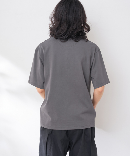 B.C STOCK(ベーセーストック)の「フレンチヘンリーネックTシャツ(Tシャツ/カットソー・メンズ・グレー/ホワイト/チャコールグレー・MEDIUM/LARGE)」の14枚目の写真