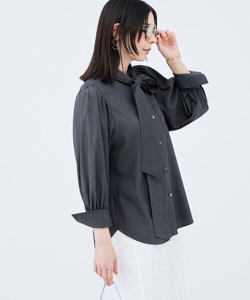 NOLLEY’S Sophi(ノーリーズソフィ)の「《セットアップ対応》ウォッシャブルバイオツイルボウタイブラウス(シャツ/ブラウス・レディース・チャコールグレー/ベビーピンク・38/36)」の15枚目の写真