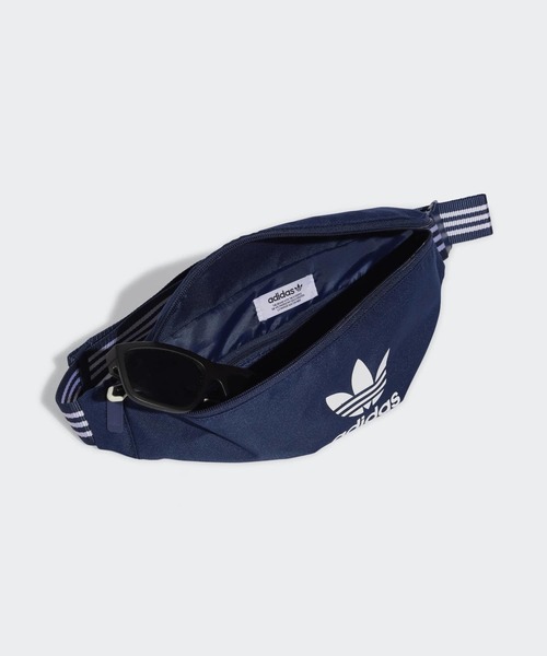 adidas(アディダス)の「アディカラーウエストバッグ / アディダスオリジナルス adidas Originals(ボディバッグ/ウエストポーチ・メンズ・ブルー・FREE)」の4枚目の写真