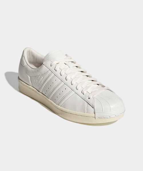 adidas（アディダス）の「スーパースター ビンテージ / Superstar Vintage / アディダスオリジナルス adidas Originals（スニーカー・メンズ・ホワイト・23.0cm/28.0cm/23.5cm/24.0cm/24.5cm/25.0cm/27.0cm/26.5cm/27.5cm/26.0cm/25.5cm/22.5cm/28.5cm/29.0cm）」の4枚目の写真