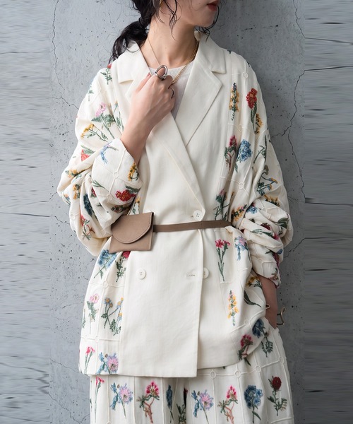 antiqua(アンティカ)の「花柄 刺繍 テーラードジャケット(テーラードジャケット・レディース・ブラック/ホワイト・ONESIZE)」の10枚目の写真