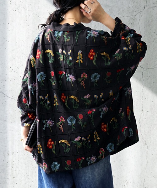antiqua(アンティカ)の「花柄 刺繍 テーラードジャケット(テーラードジャケット・レディース・ブラック/ホワイト・ONESIZE)」の14枚目の写真