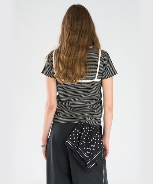 To b. by agnes b.(トゥービーバイアニエスベー)の「ボーダー キャミソール&Tシャツ(Tシャツ/カットソー・レディース・ブラック・38/40)」の4枚目の写真