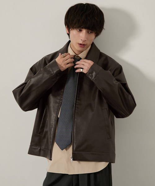 EMMA CLOTHES(エマクローズ)の「合皮ジップアップブルゾン(ブルゾン・メンズ・ダークブラウン/ブラック・M/L/S)」の9枚目の写真