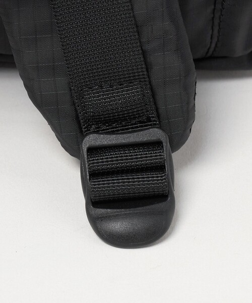 UNITED ARROWS(ユナイテッドアローズ)の「<LC by LOWERCASE>RIP STOP 20L/バックパック(バックパック/リュック・メンズ・ブラック・FREE)」の16枚目の写真