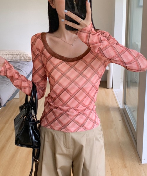 shyam inspiration(シャムインスピレーション)の「チェック柄シアータイト長袖トップス(Tシャツ/カットソー・レディース・ピンク/ブルー・L/M)」の9枚目の写真