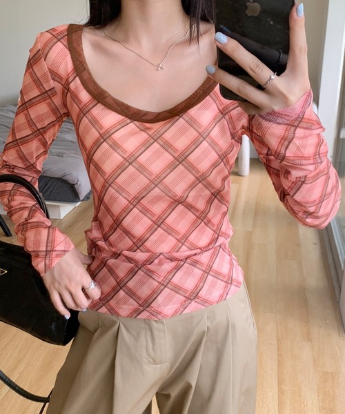 shyam inspiration(シャムインスピレーション)の「チェック柄シアータイト長袖トップス(Tシャツ/カットソー・レディース・ピンク/ブルー・L/M)」の4枚目の写真