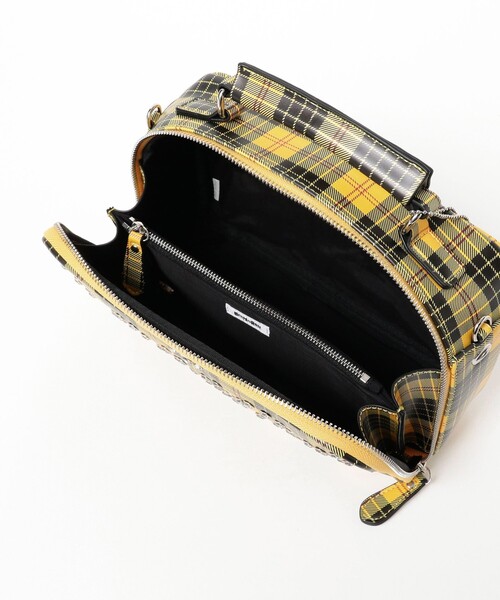 Ray BEAMS(レイビームス)の「HEY!Mrs ROSE / Rhinestone Mini Boston(トートバッグ・レディース・イエロー/ブラック・ONE SIZE)」の10枚目の写真