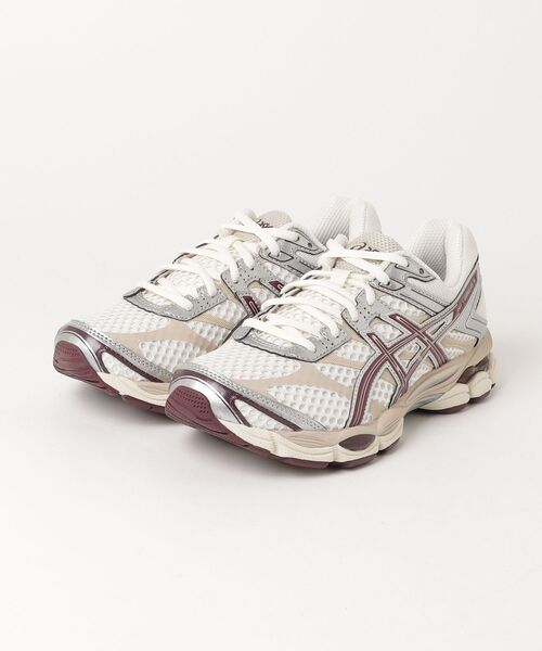ASICS(アシックス)の「GEL-CUMULUS 16(スニーカー・レディース・ホワイト系その他・24.0cm)」の1枚目の写真