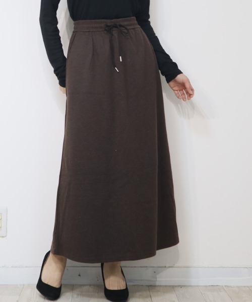 DISKEEN SURE(ディスキーンシュアー)の「クラシカルで大人っぽい!ヘリンボーンフレアロングスカート(スカート・レディース・ブラック/ベージュ/ブラウン/グレー・FREE)」の3枚目の写真