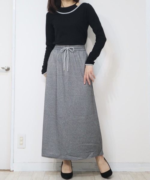 DISKEEN SURE(ディスキーンシュアー)の「クラシカルで大人っぽい!ヘリンボーンフレアロングスカート(スカート・レディース・ブラック/ベージュ/ブラウン/グレー・FREE)」の5枚目の写真