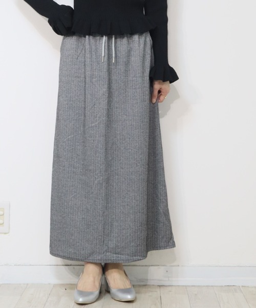 DISKEEN SURE(ディスキーンシュアー)の「クラシカルで大人っぽい!ヘリンボーンフレアロングスカート(スカート・レディース・ブラック/ベージュ/ブラウン/グレー・FREE)」の10枚目の写真