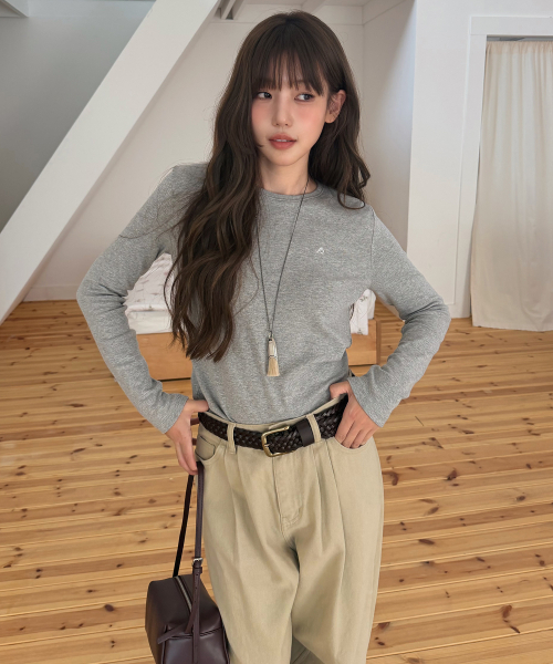 LEVAR(レバー)の「Always Slim-fit T-shirt - Melange Grey(Tシャツ/カットソー・レディース・その他・FREE)」の1枚目の写真