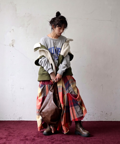 antiqua(アンティカ)の「2WAY ボア キルティング ジャケット(ブルゾン・レディース・ブラック/カーキ・ONESIZE)」の13枚目の写真