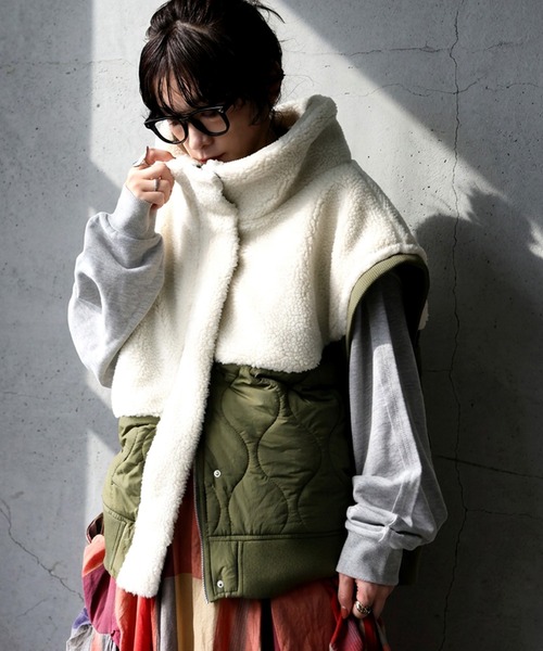 antiqua(アンティカ)の「2WAY ボア キルティング ジャケット(ブルゾン・レディース・ブラック/カーキ・ONESIZE)」の15枚目の写真
