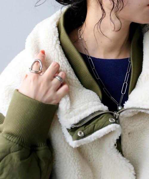 antiqua(アンティカ)の「2WAY ボア キルティング ジャケット(ブルゾン・レディース・ブラック/カーキ・ONESIZE)」の16枚目の写真
