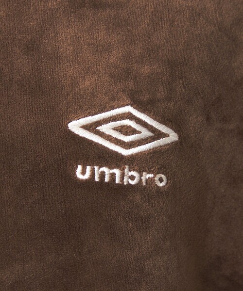 UMBRO(アンブロ)の「【別注】<UMBRO>ベロア 長袖 ポロシャツ(Tシャツ/カットソー・メンズ・ブラック/ダークブラウン・L/M)」の17枚目の写真