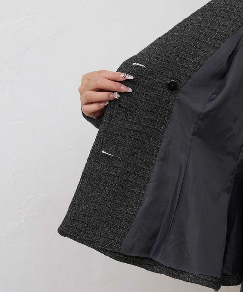 Belle Charme(ベルシャルム)の「【Belle Charme】Fur Tweed Peplum Jacket(テーラードジャケット・レディース・アイボリー/グレー・FREE)」の19枚目の写真