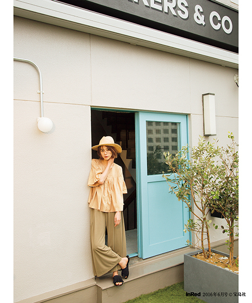 B:MING by BEAMS（ビーミングバイビームス）の「【InRed6月号掲載】SOL SANA / Jac Slideサンダル（サンダル・レディース・ブラウン/ブラック・35/38/37/36/39）」の20枚目の写真