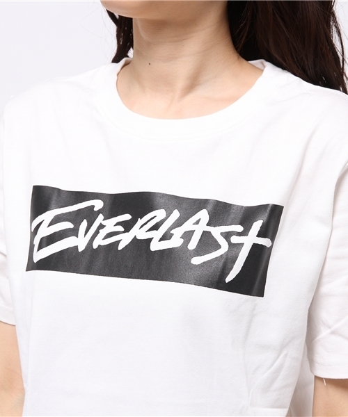 VENCEEXCHANGE（ヴァンスエクスチェンジ）の「EVERLAST エバーラスト ボックスロゴTシャツ（Tシャツ/カットソー・レディース・オフホワイト/ブラック・MEDIUM）」の6枚目の写真
