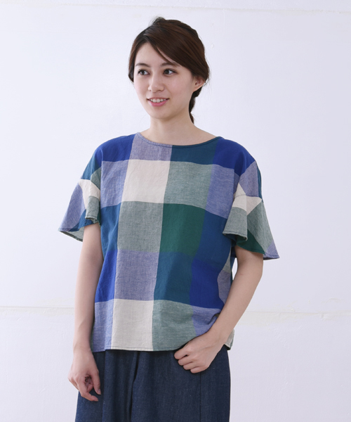 POU DOU DOU（プードゥドゥ）の「綿麻ボイル先染めフレアー袖ブラウス（シャツ/ブラウス・レディース・グリーン系その他/ブルー系その他/グレー系その他・3）」の3枚目の写真