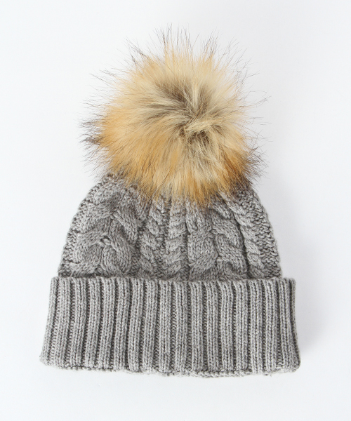 ikka（イッカ）の「ポンポンファーニットワッチ（ニットキャップ/ビーニー・レディース・オレンジ/ブラウン/グレー・FREE）」の2枚目の写真