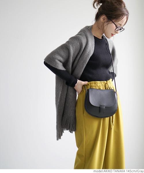 coca（coca）（コカ）の「＼新色登場／肌触り抜群 ふんわりタッチシンプルマフラー（マフラー・レディース・ダークベージュ/グレー/ブラック/ピンク/ネイビー/ホワイト/ピンク系その他/アイボリー・ONE SIZE）」の15枚目の写真