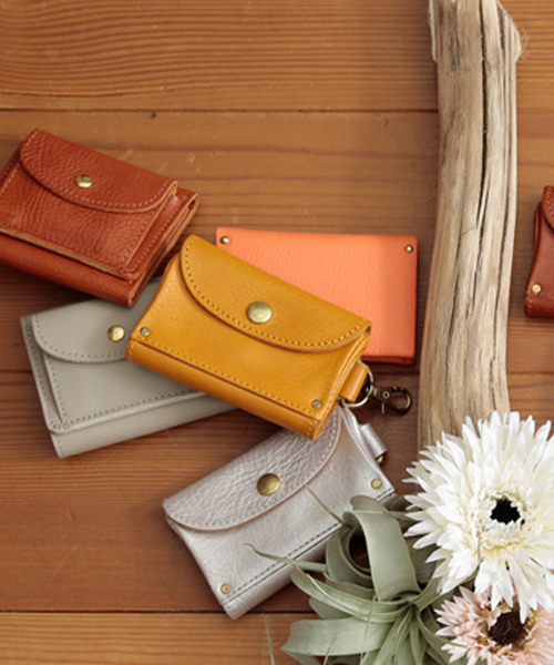 perche（ペルケ）の「ペルケ perche / イタリア製牛革スマートキーケース（キーケース/キーアクセサリー・レディース・ブラック/チョコ/カーキ/ブルー/マスタード/ブラウン/レッド/シルバー/グレー/サックスブルー/ピンク/オレンジ/ゴールド・FREE）」の15枚目の写真