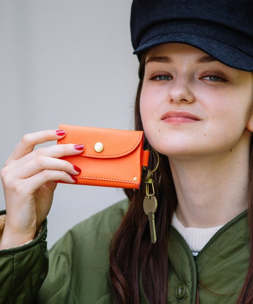 perche（ペルケ）の「ペルケ perche / イタリア製牛革スマートキーケース（キーケース/キーアクセサリー・レディース・ブラック/チョコ/カーキ/ブルー/マスタード/ブラウン/レッド/シルバー/グレー/サックスブルー/ピンク/オレンジ/ゴールド・FREE）」の11枚目の写真