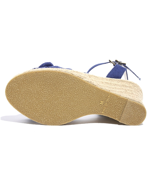 earth music&ecology（アースミュージックアンドエコロジー）の「★宮崎あおい　CM着用★RibbonJute/Sandals（サンダル・レディース・レッド/ブラック/ベージュ/ブルー・MEDIUM/LARGE/SMALL）」の6枚目の写真