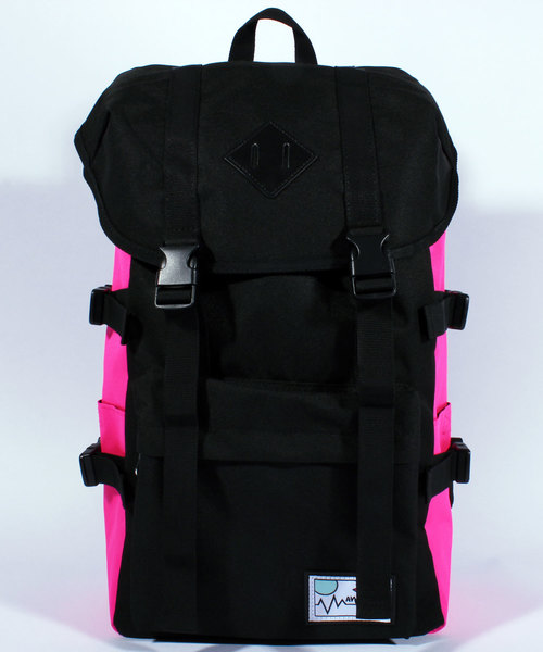 8(eight)(エイト)の「ナイロン リュックサック 大容量(バックパック/リュック・メンズ・グリーン/ブラック×ブルー/ブラック×イエロー/ブラック×ピンク/ヘザーグレー/グレー×ピンク/ブラック×グリーン/ブラック×レッド/ピンク/ブルー/パープル・FREE)」の6枚目の写真