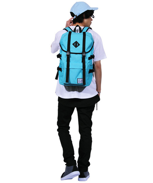 8(eight)(エイト)の「ナイロン リュックサック 大容量(バックパック/リュック・メンズ・グリーン/ブラック×ブルー/ブラック×イエロー/ブラック×ピンク/ヘザーグレー/グレー×ピンク/ブラック×グリーン/ブラック×レッド/ピンク/ブルー/パープル・FREE)」の20枚目の写真