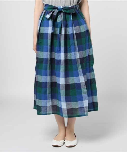 POU DOU DOU(プードゥドゥ)の「ブロックcheckリボンベルトロングスカート(スカート・レディース・イエロー/ネイビー/ピンク・3)」の8枚目の写真