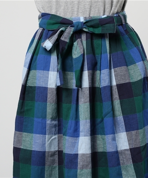 POU DOU DOU(プードゥドゥ)の「ブロックcheckリボンベルトロングスカート(スカート・レディース・イエロー/ネイビー/ピンク・3)」の11枚目の写真