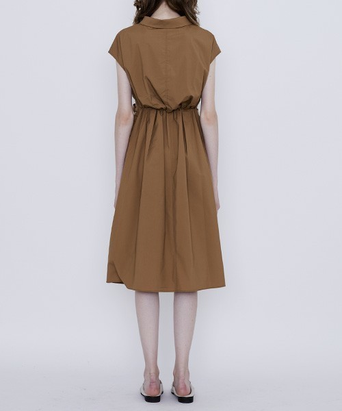 STUDIOUS（ステュディオス）の「STUDIOUS CITY クロスシャツフレンチスリーブワンピース（ワンピース・レディース・キャメル/ホワイト/サックスブルー・FREE）」の17枚目の写真