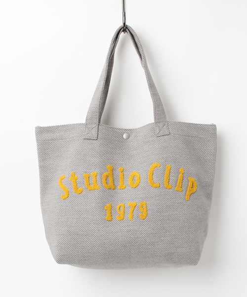 studio CLIP(スタディオクリップ)の「刺繍ロゴトートバッグL(トートバッグ・オフホワイト/ベージュ/グレー/カーキ・LARGE)」の3枚目の写真