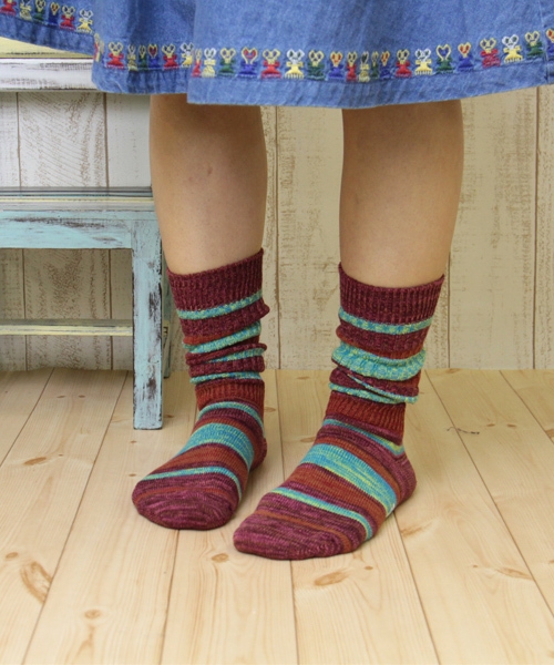 チチカカ(チチカカ)の「ミックスボーダー ルーズ靴下(ソックス/靴下・レディース・レッド系その他/ネイビー/ベージュ・FREE)」の1枚目の写真