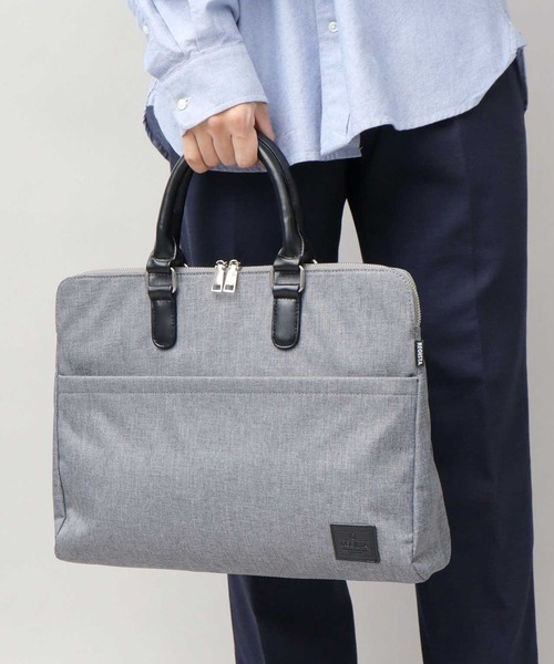 REGiSTA（レジスタ）の「選べる3素材 薄マチ ビジネス対応 ブリーフケース（スムース・サフィアーノ・杢調PVC）（ビジネスバッグ・メンズ・ブラック/ダークブラウン/キャメル/ブラック系その他/ブラウン系その他/グレー/ネイビー/ブラック系その他2/グレー系その他2・FREE）」の5枚目の写真