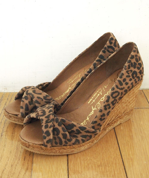 BEAUTY&YOUTH UNITED ARROWS（ビューティーアンドユースユナイテッドアローズ）の「BYTF ∵Gaimo クロスウェッジソールレオパードサンダル ◆（サンダル・レディース・レオパード・35/36/37/38）」の2枚目の写真