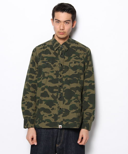 A BATHING APE(アベイシングエイプ)の「1ST CAMO CHAMBRAY SHIRT(シャツ/ブラウス・メンズ・グリーン/イエロー・SMALL/MEDIUM/LARGE/X-LARGE/XX-LARGE)」の3枚目の写真
