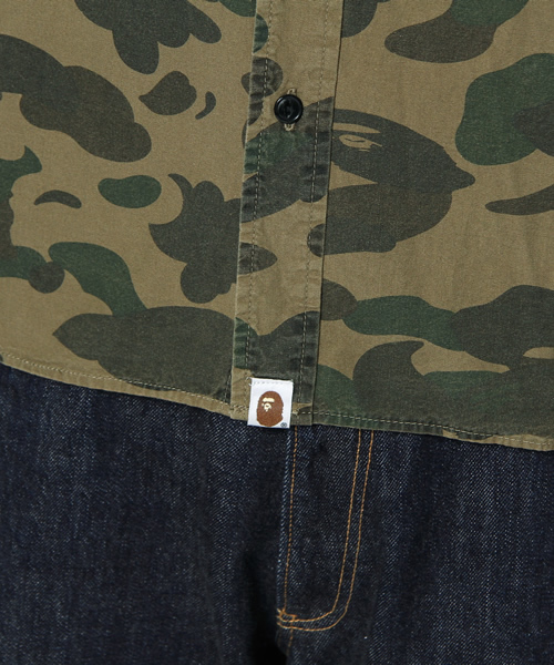 A BATHING APE（アベイシングエイプ）の「1ST CAMO CHAMBRAY SHIRT