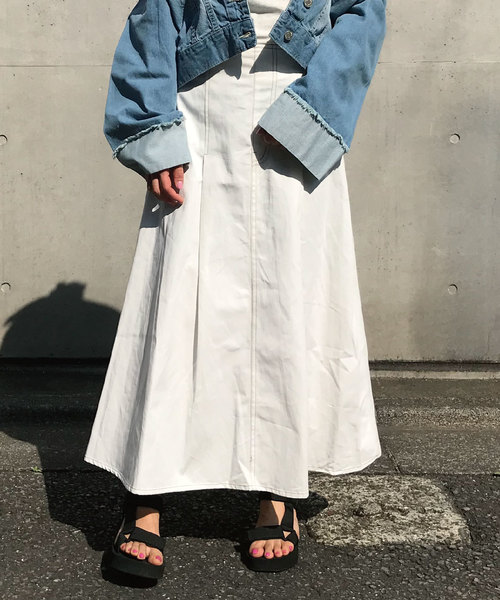 meJane(ミージェーン)の「厚底スポーツサンダル(サンダル・レディース・ホワイト/ブラック/グレー/ホワイト×ブラック・22.5/23-23.5cm/24-24.5cm/S/M/L)」の12枚目の写真