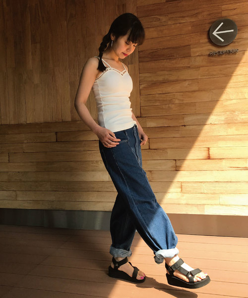 meJane(ミージェーン)の「厚底スポーツサンダル(サンダル・レディース・ホワイト/ブラック/グレー/ホワイト×ブラック・22.5/23-23.5cm/24-24.5cm/S/M/L)」の20枚目の写真