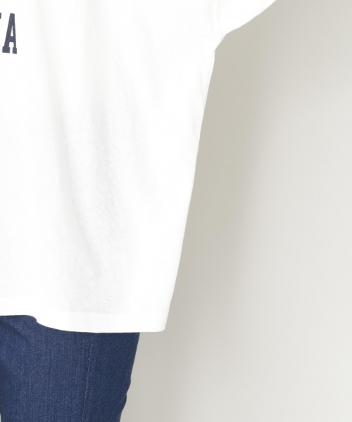 LOWRYS FARM(ローリーズファーム)の「カレッジBIGロゴTシャツ 802182(Tシャツ/カットソー・レディース・グレー/イエロー/ホワイト×レッド/ホワイト×ネイビー・FREE)」の11枚目の写真