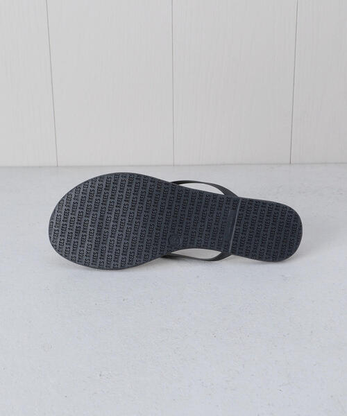 TKEES（ティキーズ）の「＜TKEES＞TONG SANDALS/サンダル（サンダル・レディース・ブラック/ブラウン/パープル・7/6/5/8）」の5枚目の写真