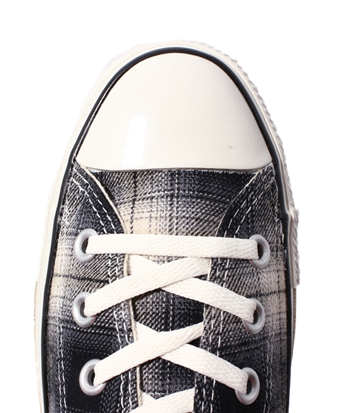 CONVERSE(コンバース)の「ALL STAR OMBRE-CHECK OX/オールスター オンブレチェック OX(スニーカー・メンズ・ブラック/レッド・4/9/8/6/8.5/3/11.5/9.5/10.5/6.5/5/3.5/7/4.5/5.5/7.5)」の6枚目の写真