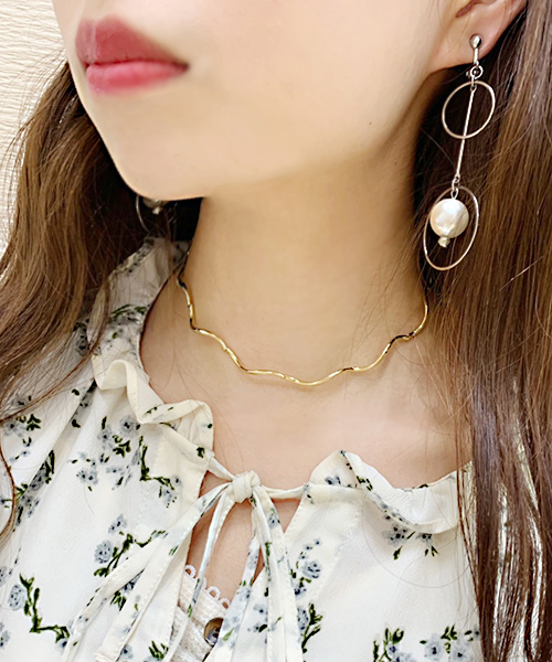 apres jour（アプレジュール）の「【apres jour×ARIAZ】うねうねチョーカー（ネックレス・レディース・ゴールド/ピンク系その他/シルバー・FREE）」の16枚目の写真
